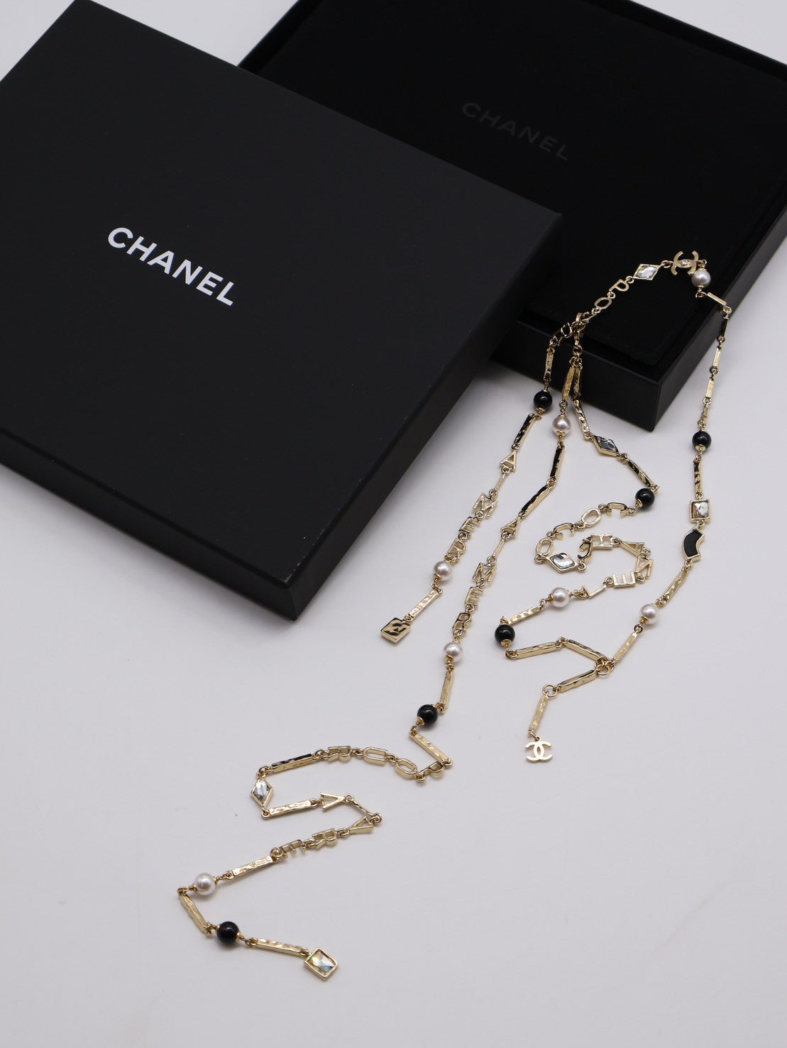 CHANEL 26X字母珍珠元素長項鍊