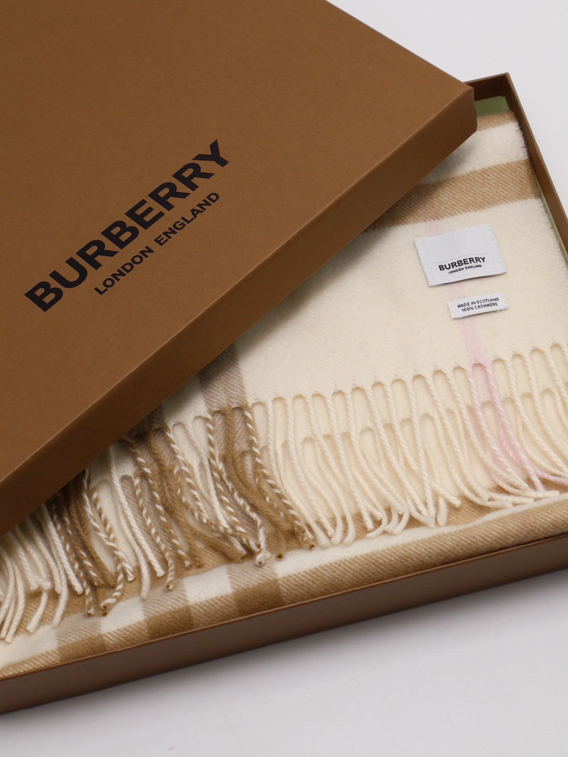 BURBERRY 經典格紋流蘇圍巾 - 米