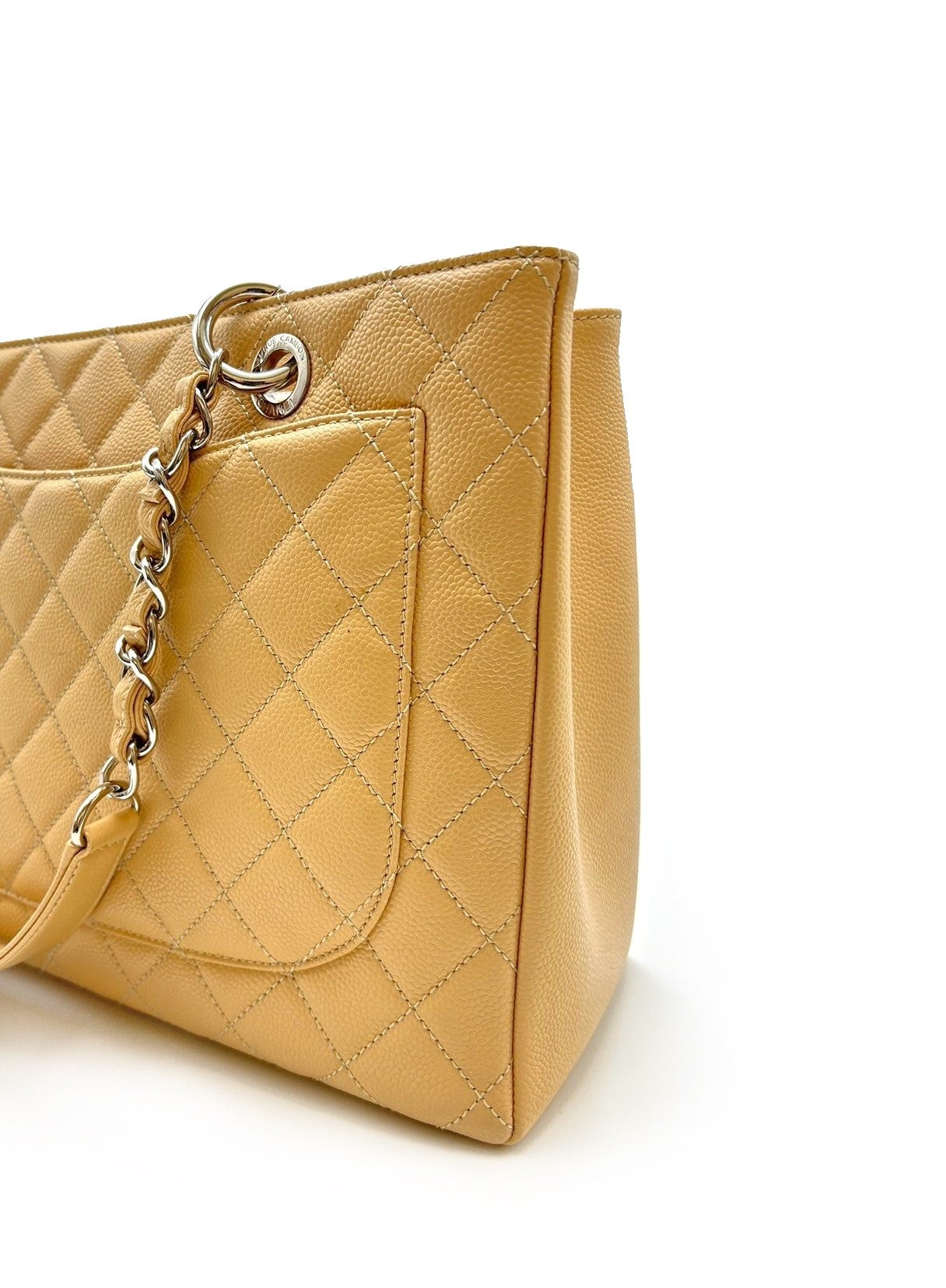 CHANEL GST 荔枝牛皮托特包 - 奶茶金19開