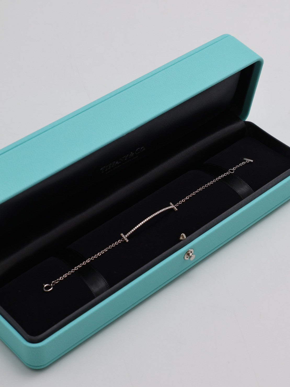 Tiffany&Co Smile18K白金手鍊 - 小號0.12 carat