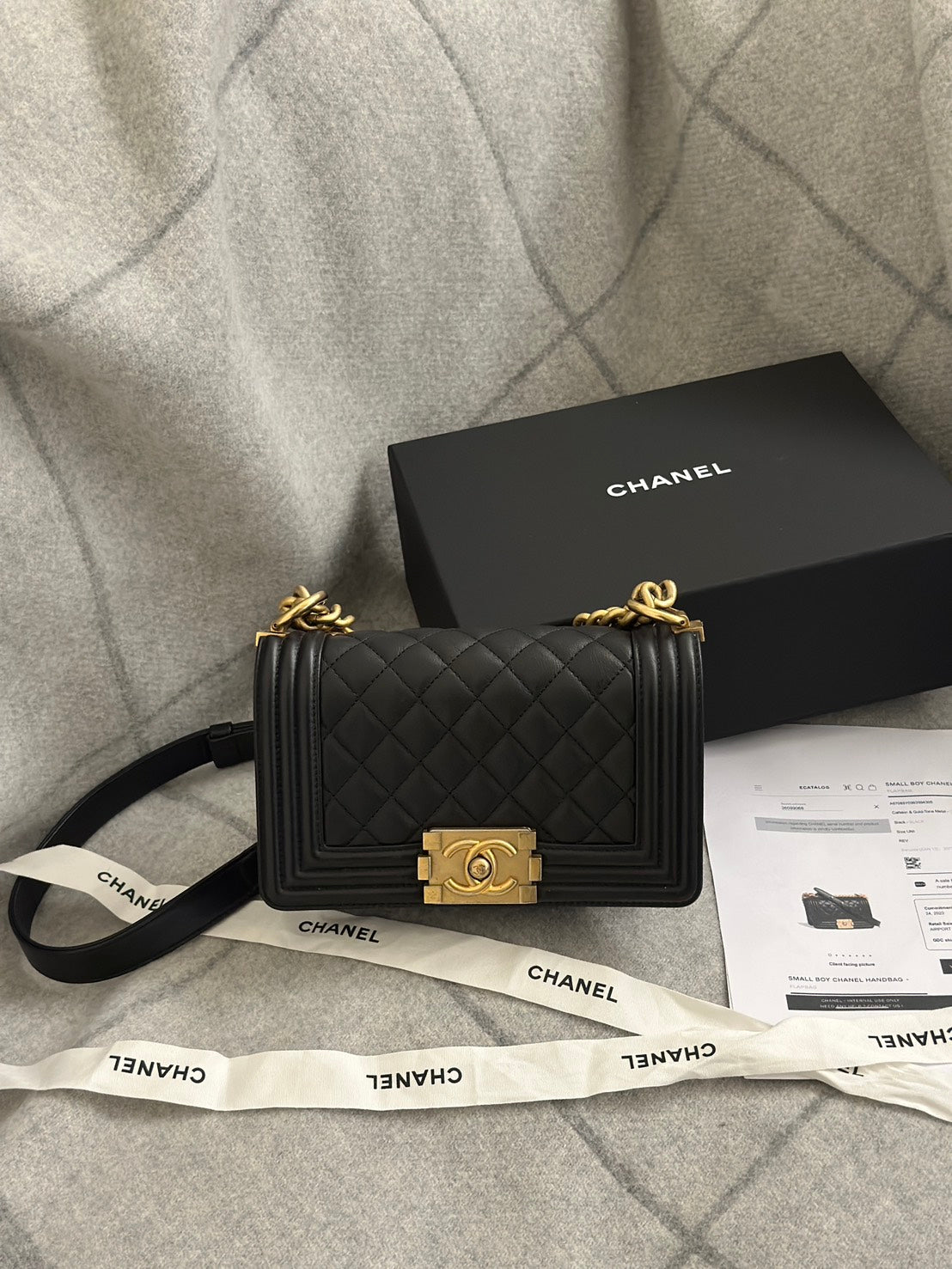 CHANEL Boy20 牛皮口蓋包 - 黑金26開