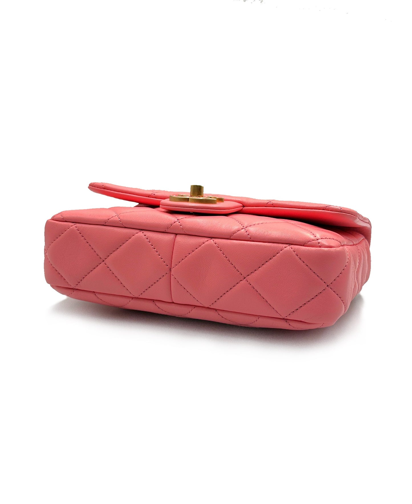 CHANEL 22P琺瑯流蘇口蓋包 Mini CF20
