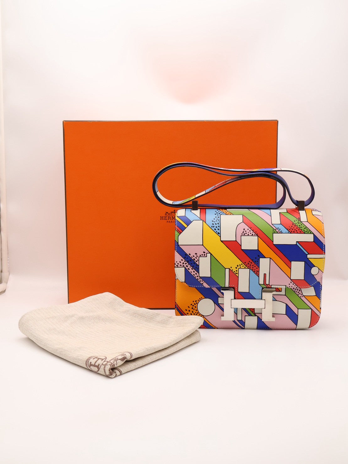 HERMES Constance 24 - On a Summer Day A
