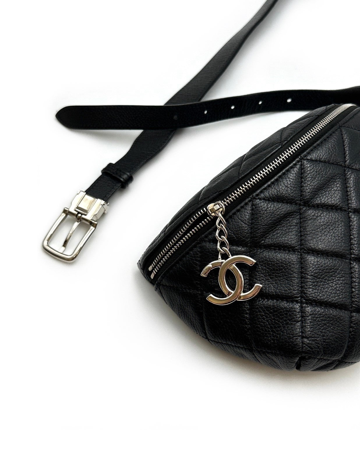 CHANEL 櫃姐腰包 - 黑銀28開