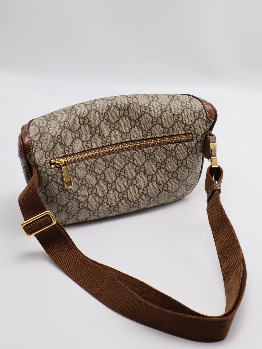 GUCCI 經典帆布老花腰包
