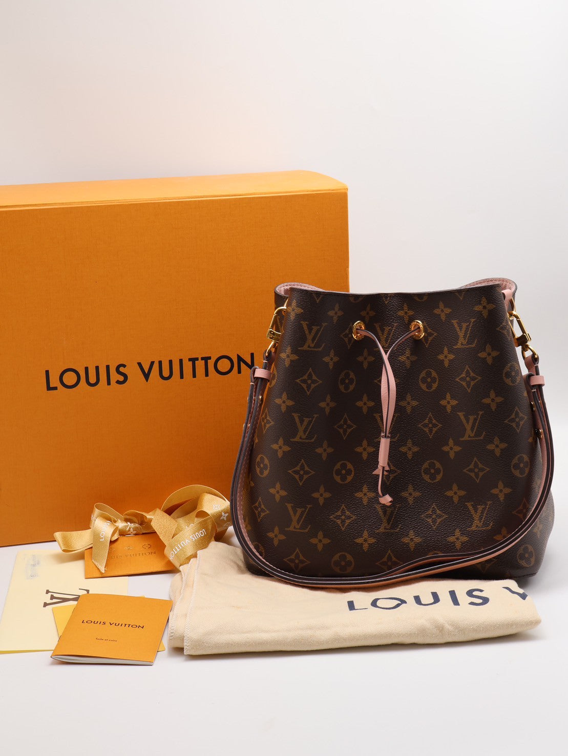 LOUIS VUITTON Neonoe水桶包 - MM粉