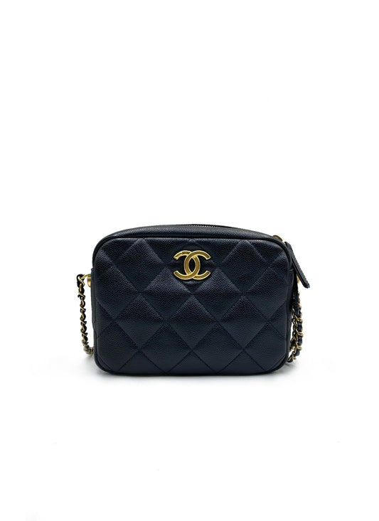 CHANEL 21K風衣釦相機包 - 深藍金