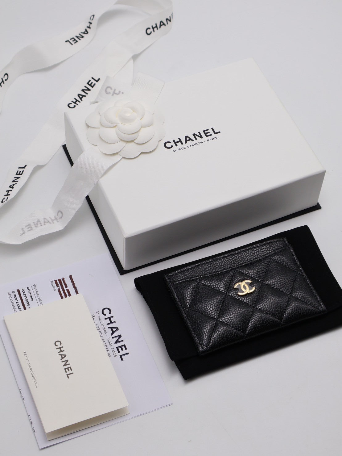 CHANEL 經典粒面牛皮名片夾 - 黑金