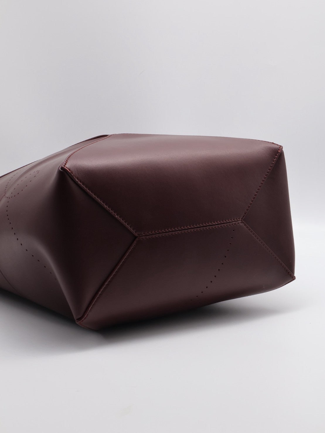 LOEWE Puzzle fold七夕限定折疊托特包 - 中號酒紅