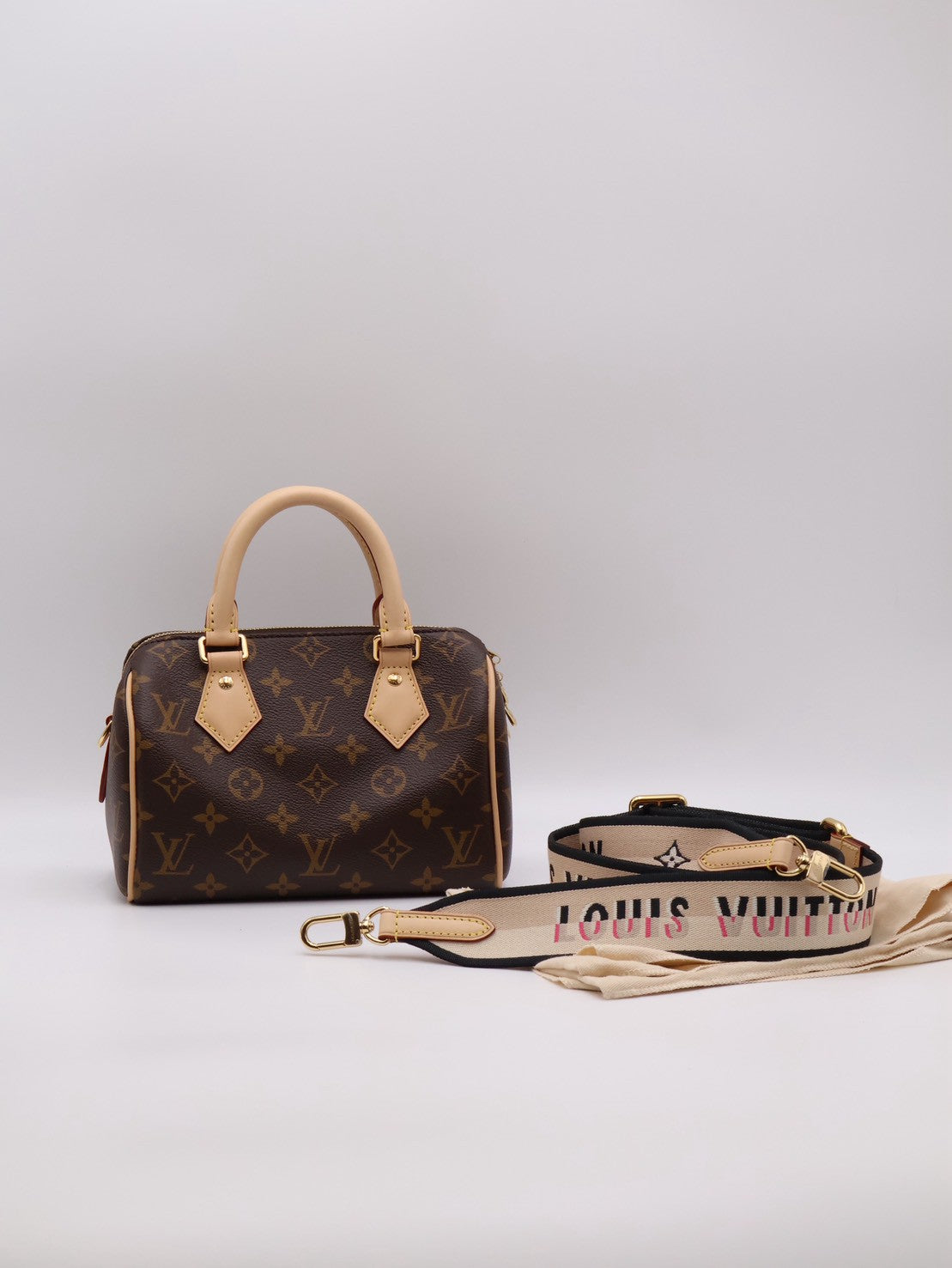 LOUIS VUITTON Speedy Bandouliere 20 - 黑邊背帶