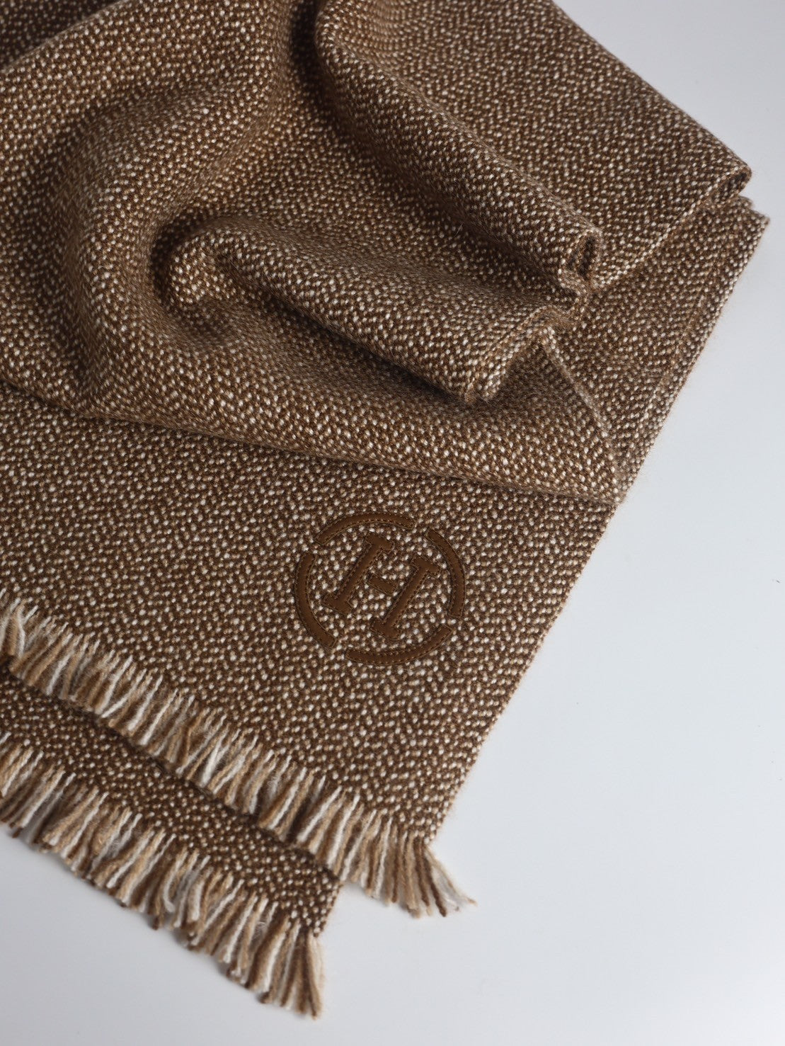 HERMES 皮革H羊絨圍巾