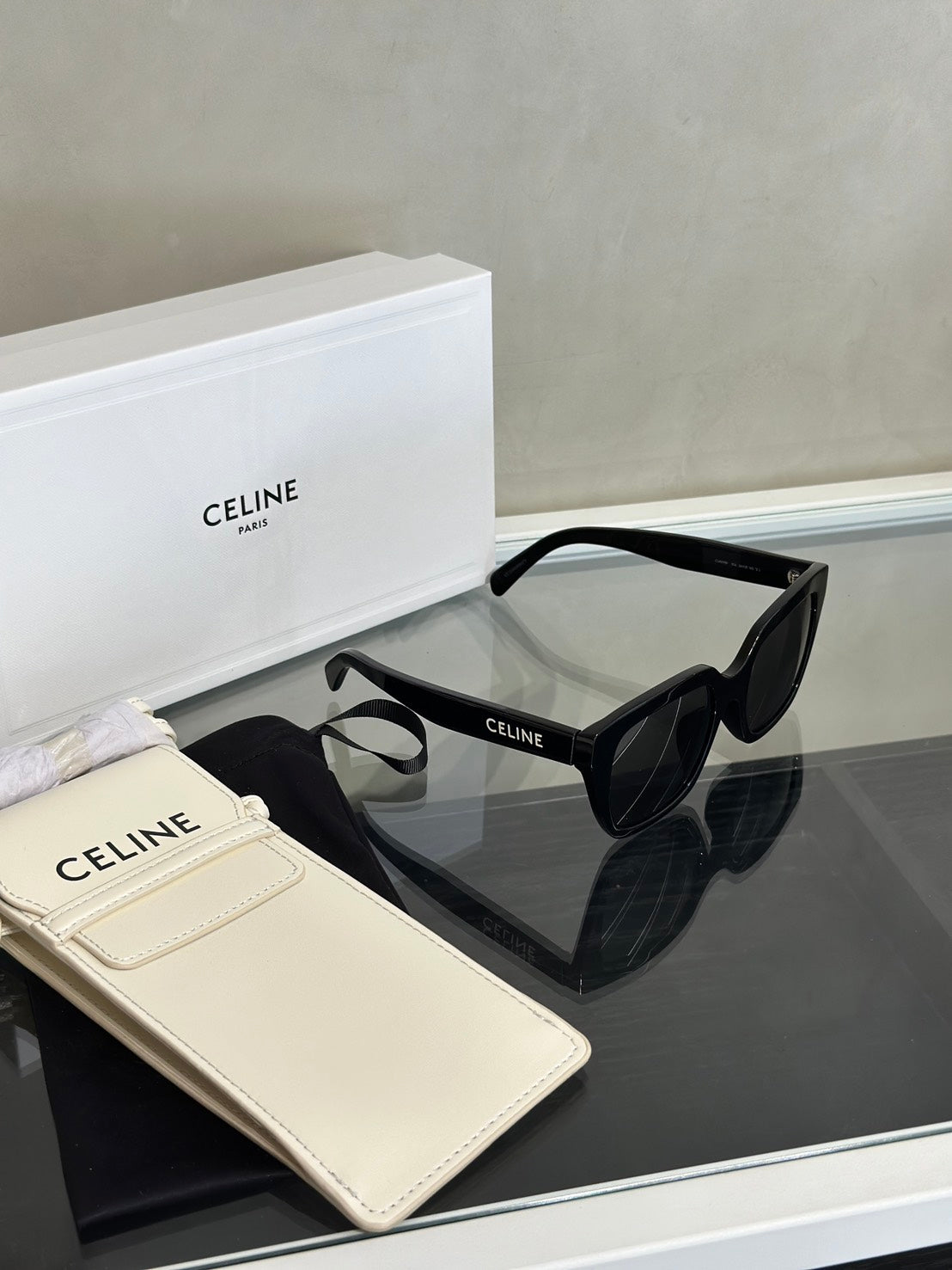 CELINE CELINE字母鏡腳方框太陽眼鏡