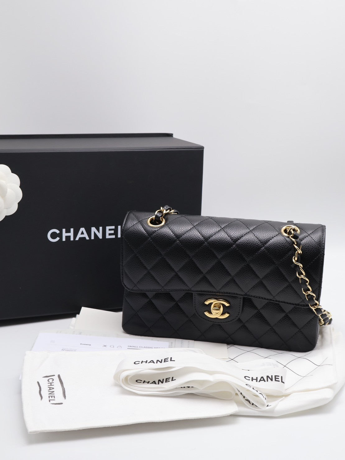CHANEL 經典口蓋包 CF23 - 粒面牛皮黑金