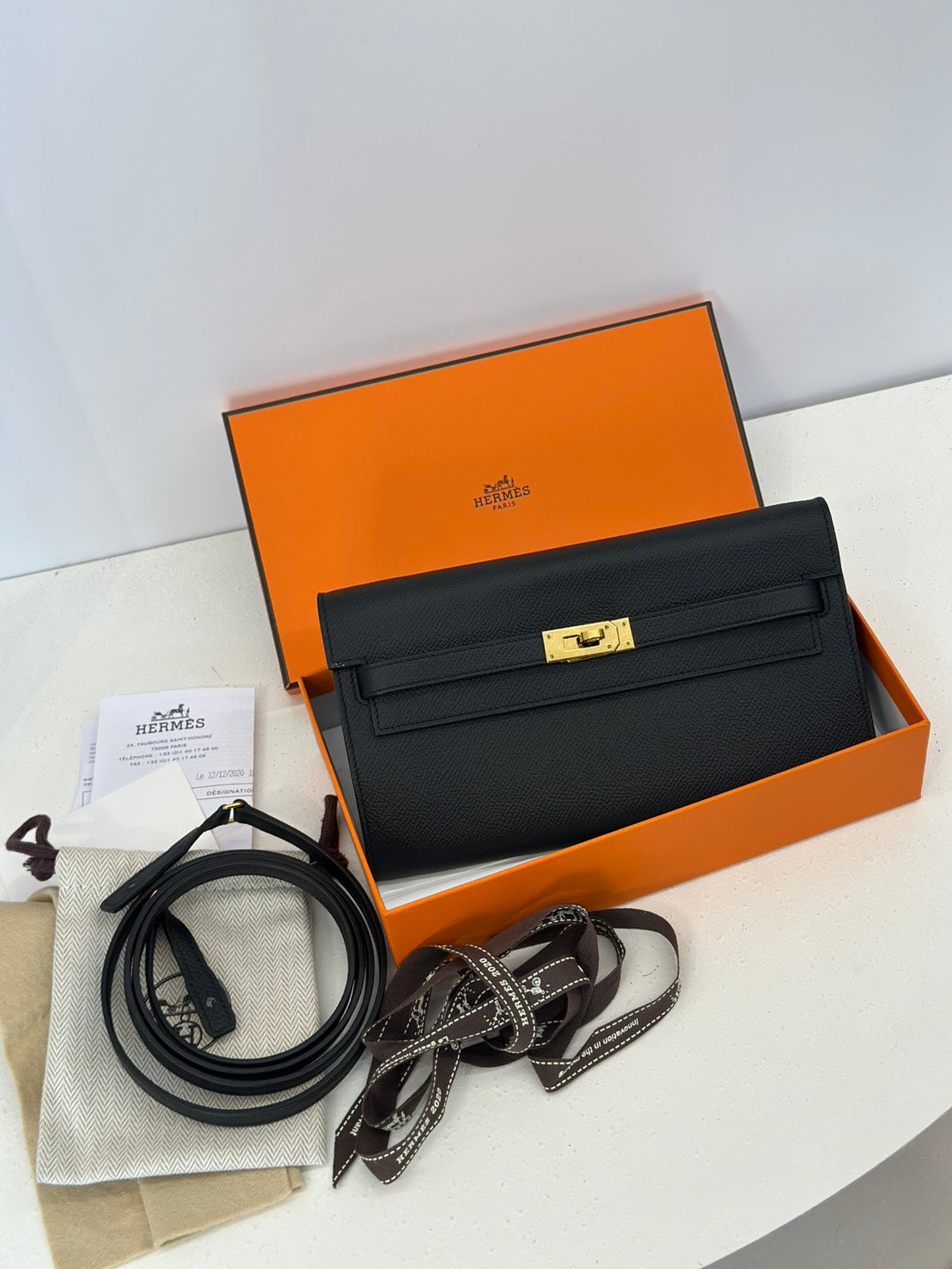 HERMES Kelly to go - 黑金 Y
