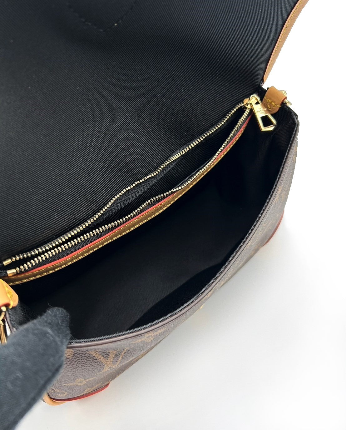 LOUIS VUITTON Diane法棍包