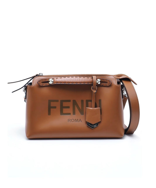 FENDI By the way 中號手袋