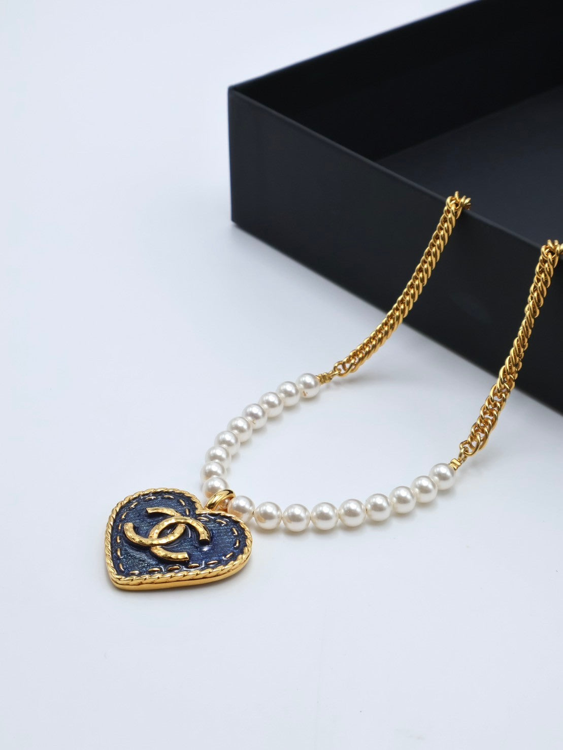 CHANEL 24P珍珠牛仔愛心項鍊