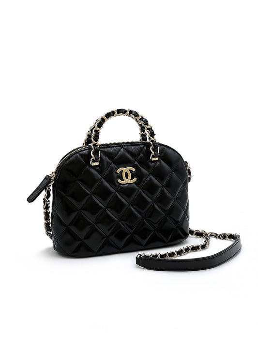 CHANEL 24B亮面小羊皮貝殼包