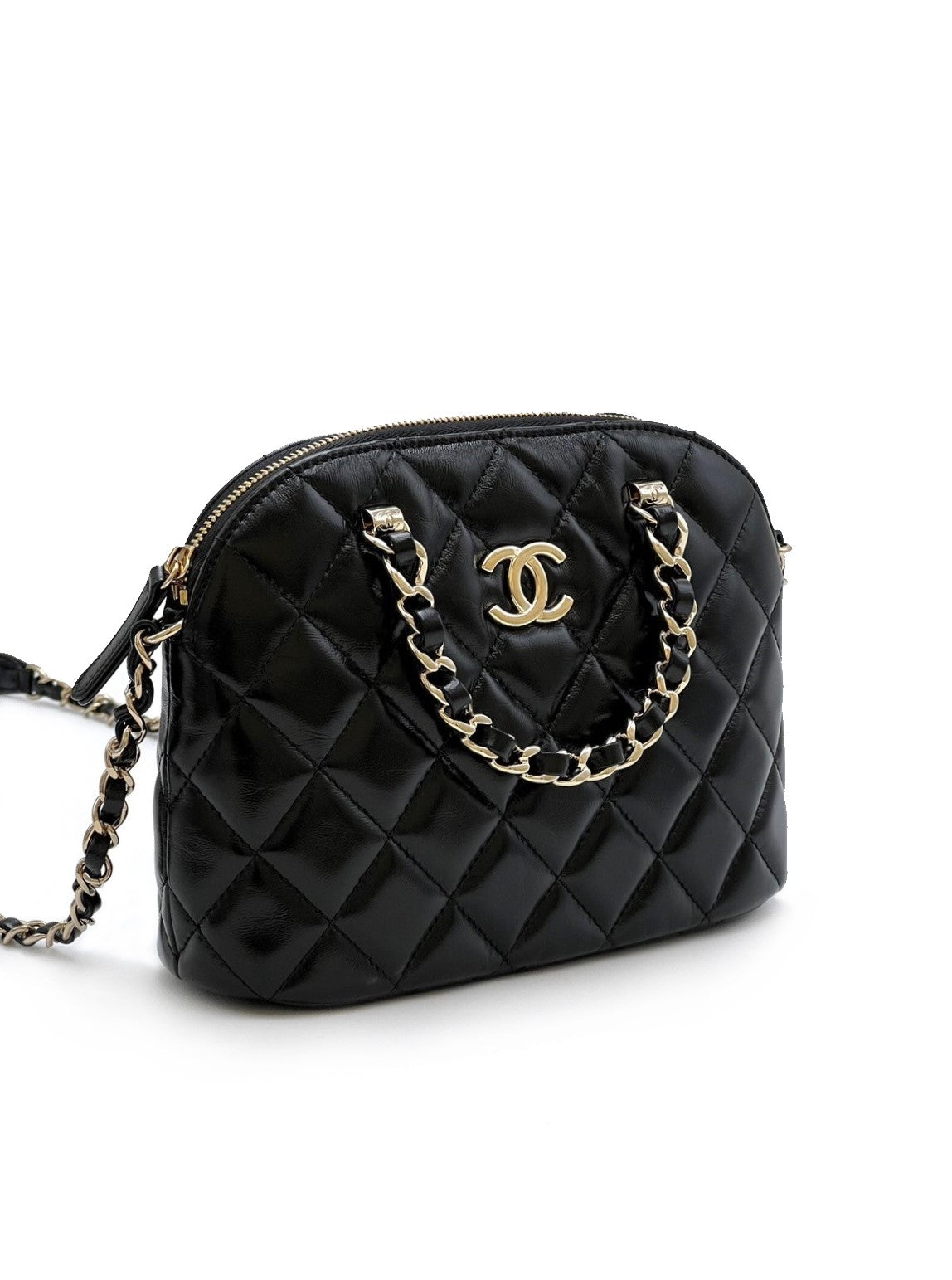 CHANEL 24B亮面小羊皮貝殼包