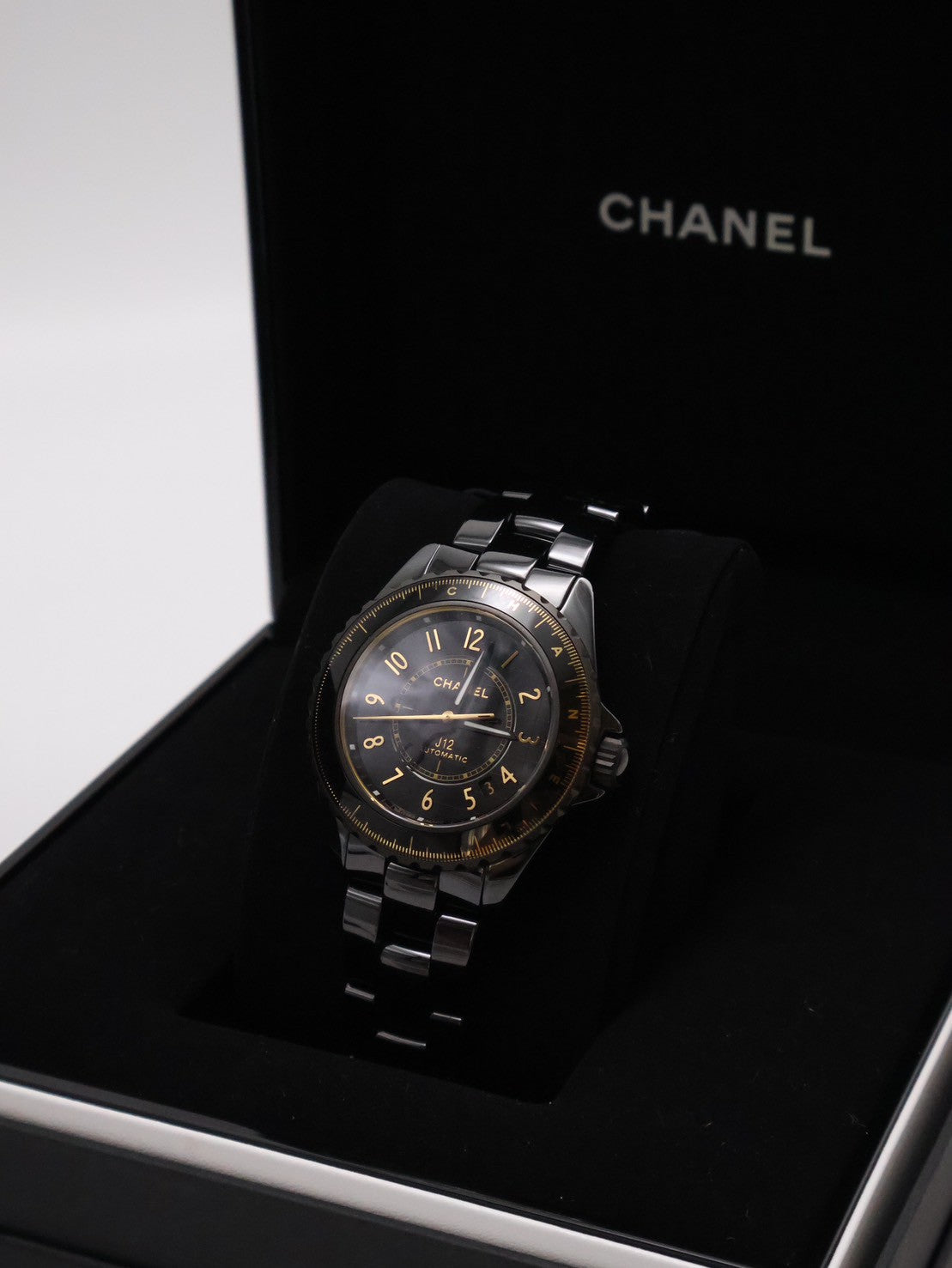 CHANEL J12 Calibre 12.1型機芯限量腕錶 - 黑金38mm