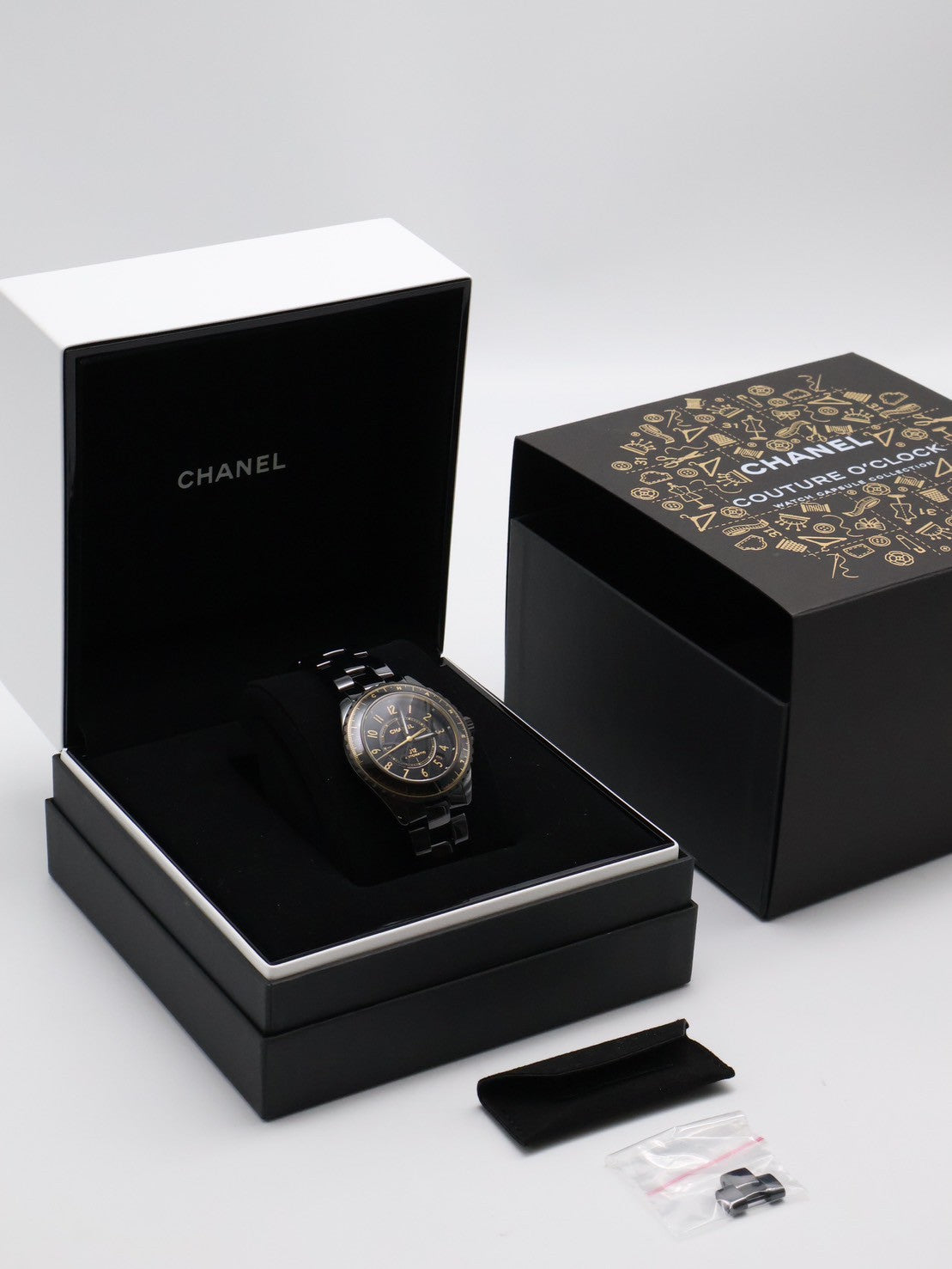 CHANEL J12 Calibre 12.1型機芯限量腕錶 - 黑金38mm