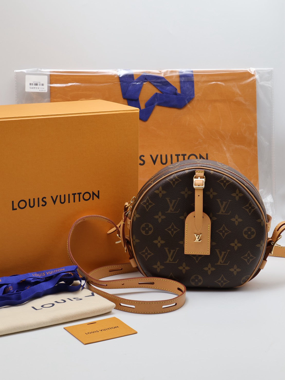 LOUIS VUITTON 圓餅包 MM
