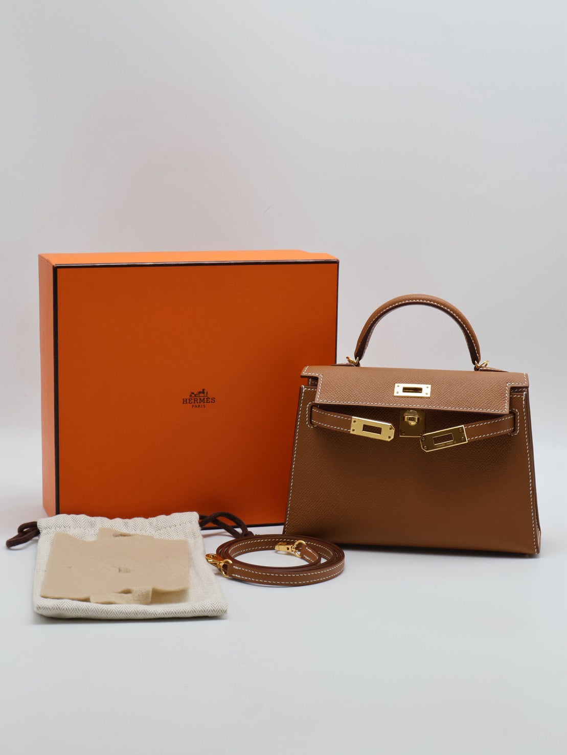 HERMES Mini kelly ll - 金棕金 Y
