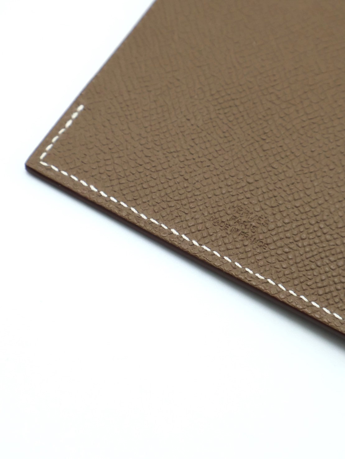 HERMES Tarmac 護照夾 - 大象灰