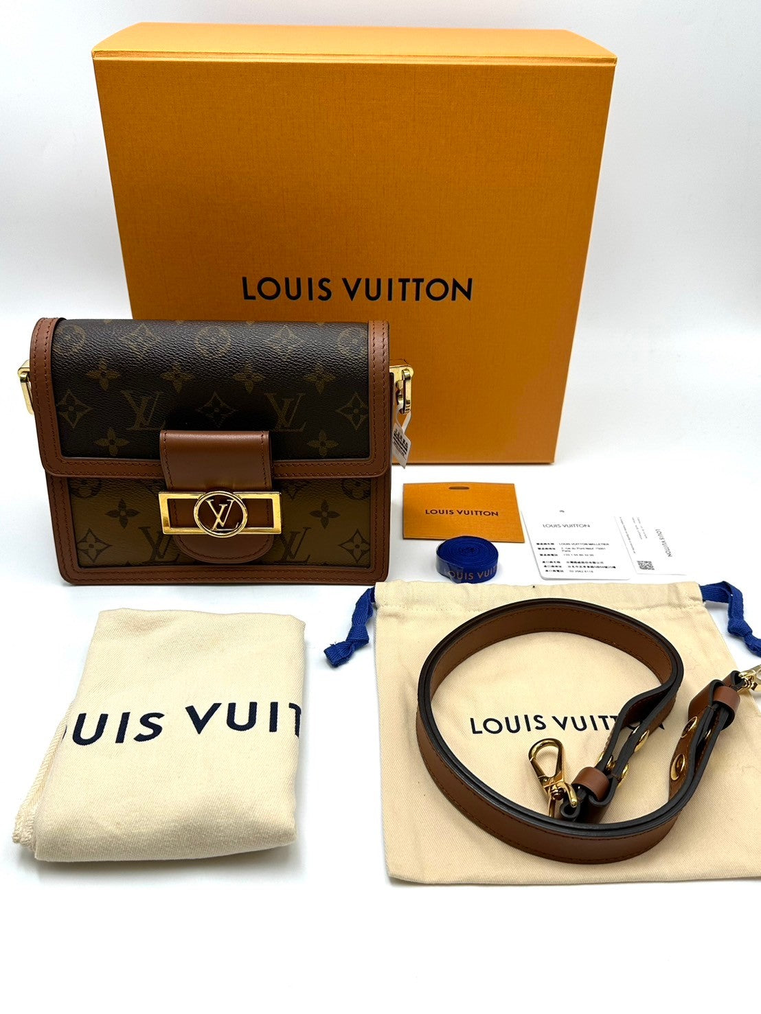 LOUIS VUITTON Dauphine mini