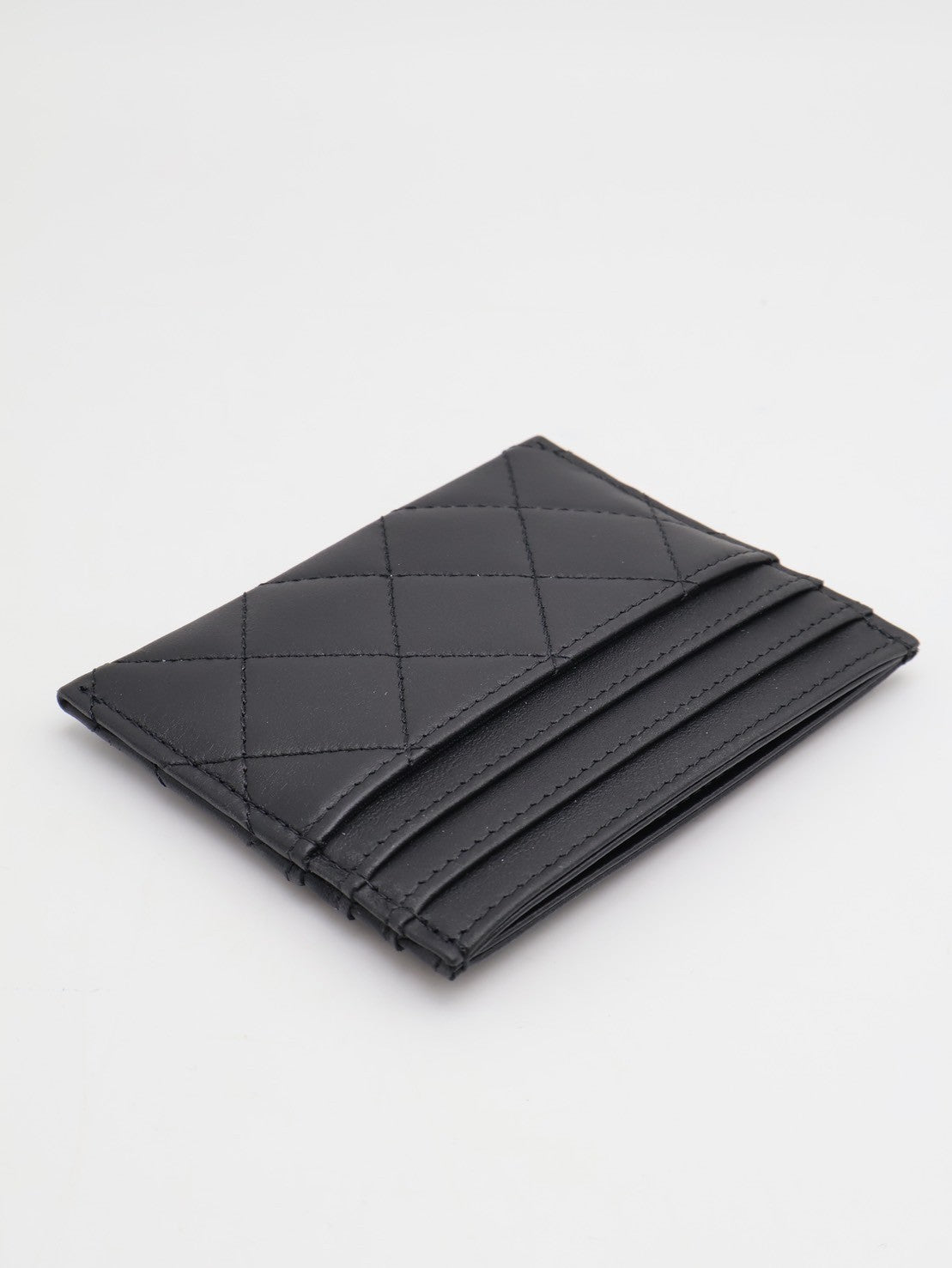 CHANEL 經典羊皮名片夾 - so black