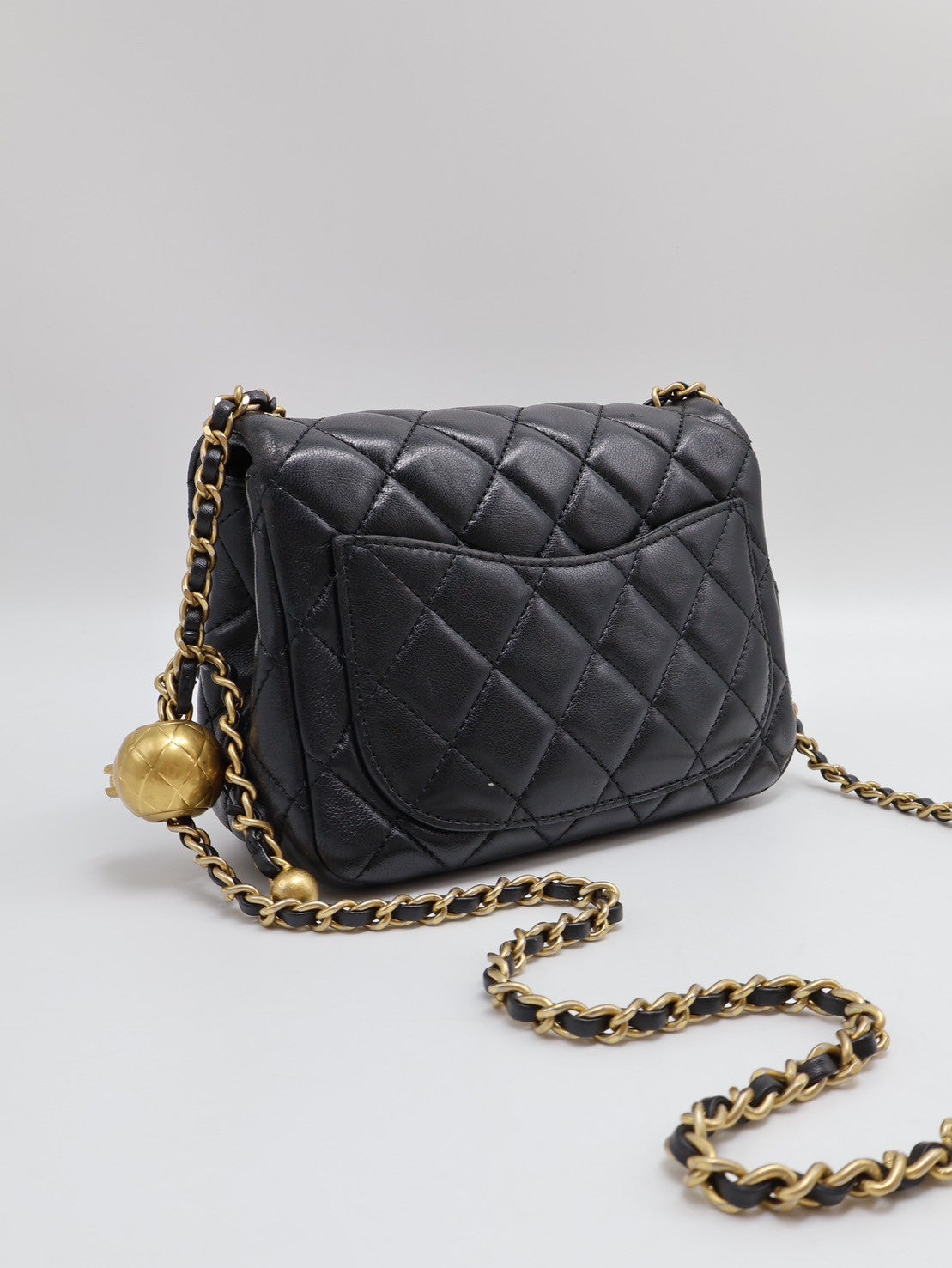 CHANEL 經典口蓋包方胖子 17 - 金球黑金