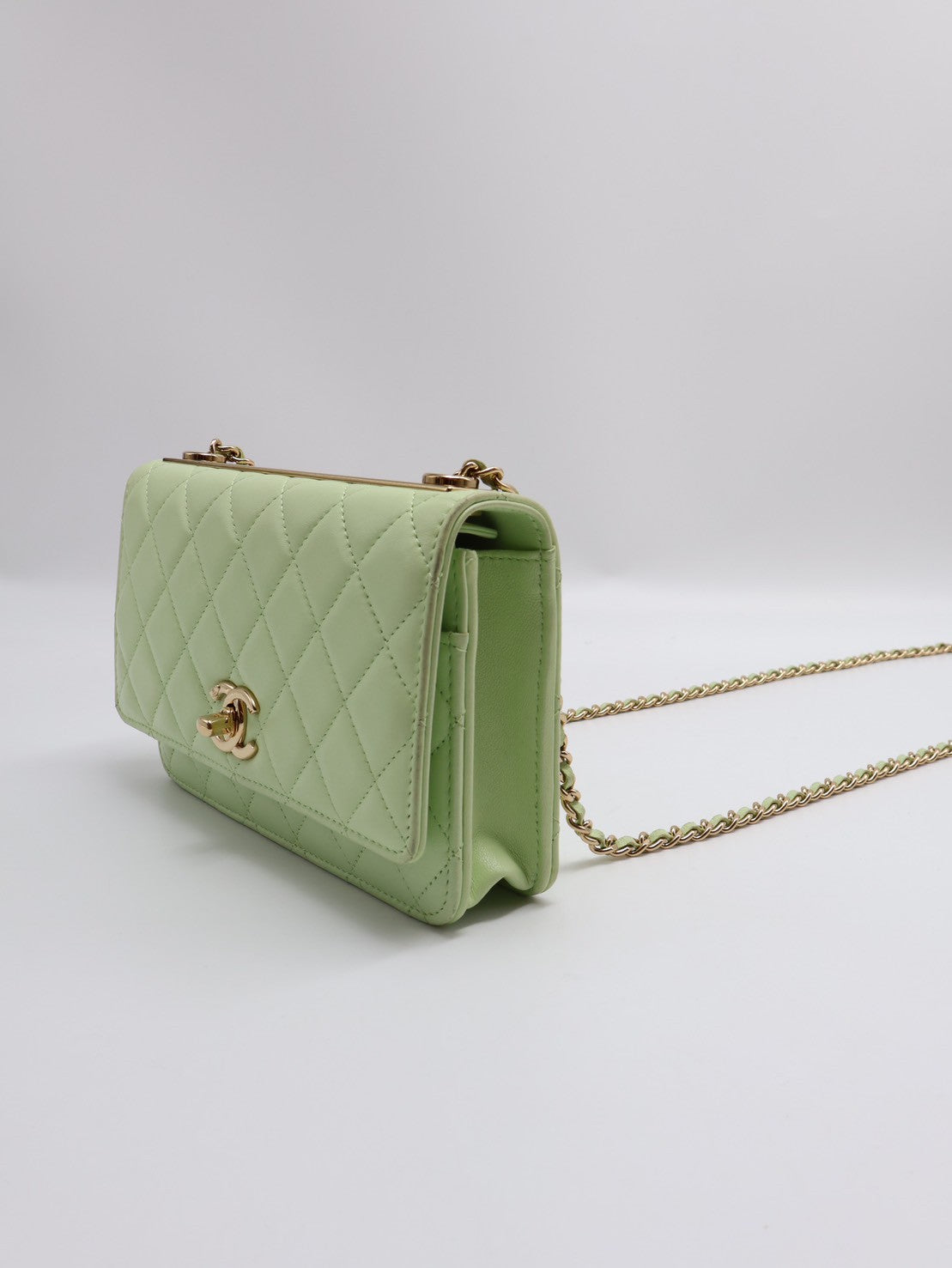 CHANEL Trendy WOC - 蘋果綠金