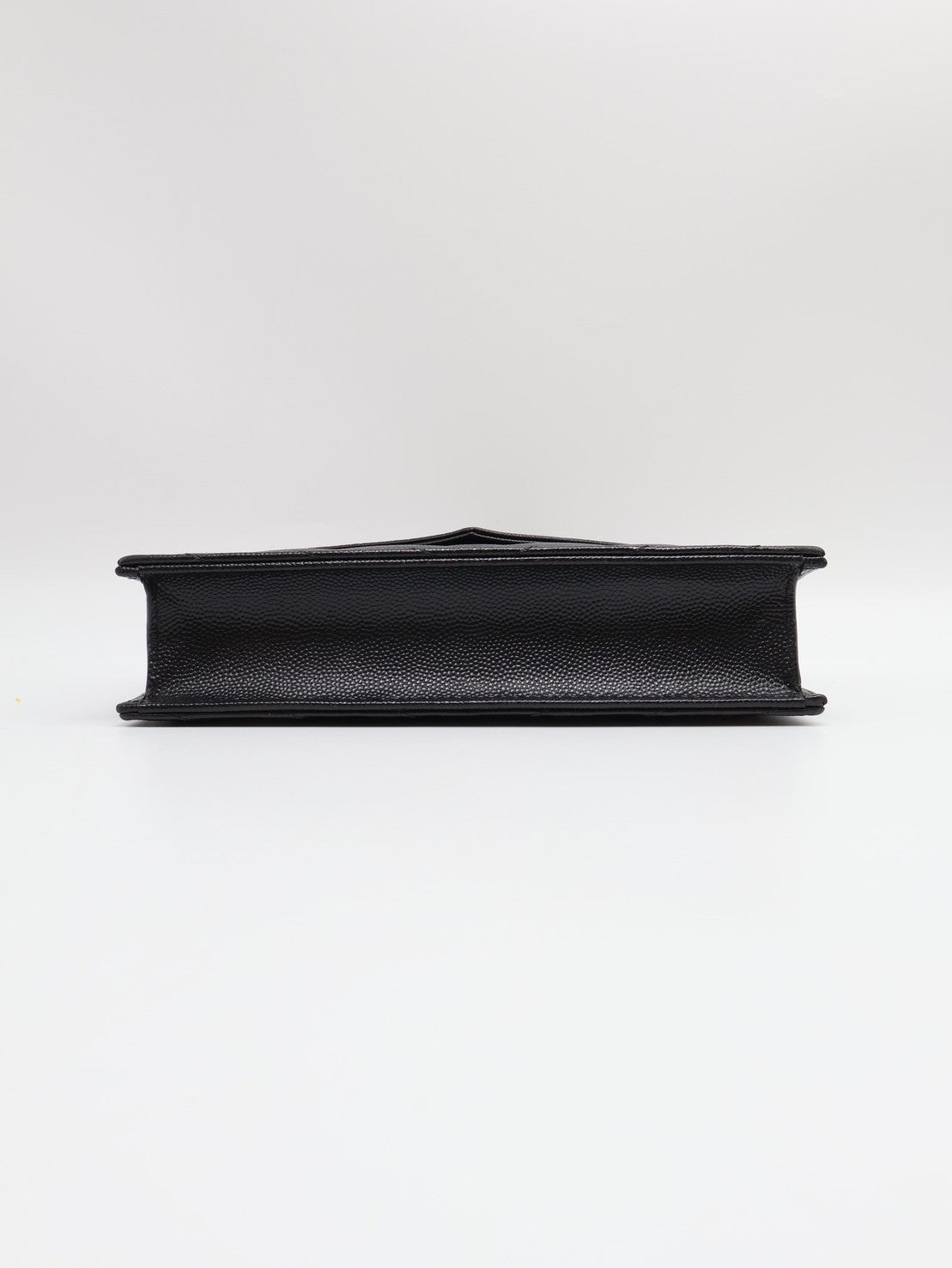 YSL 經典V紋信封WOC - 黑金