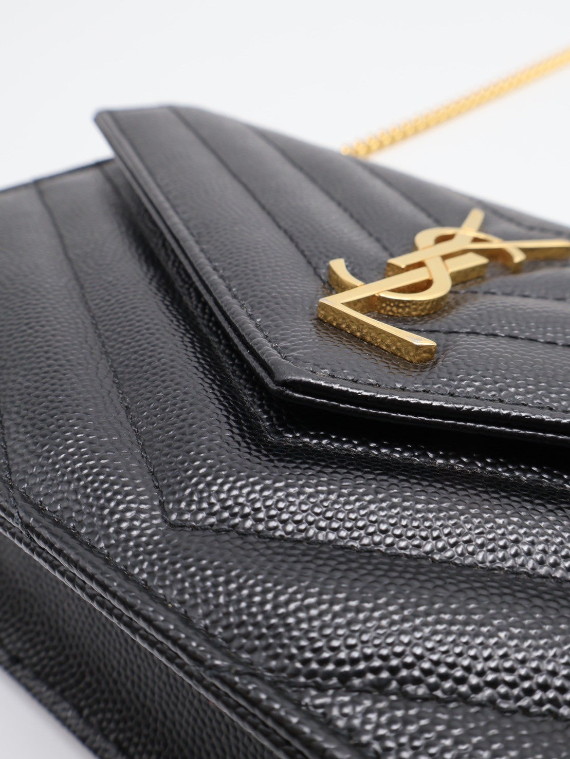 YSL 經典V紋信封WOC - 黑金