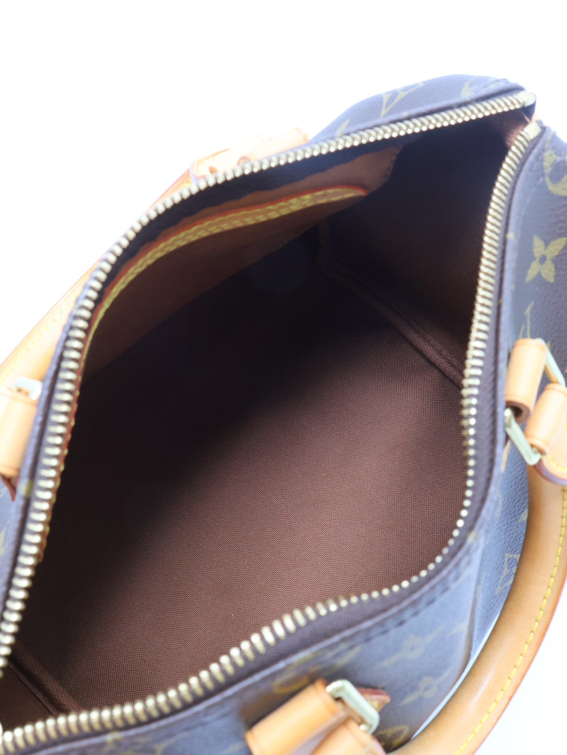 LOUIS VUITTON Speedy 25