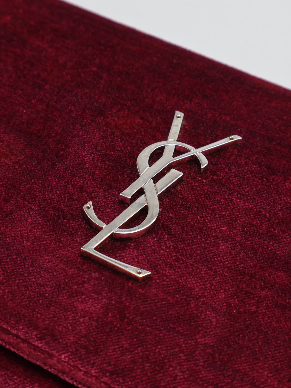 YSL Velvet kate WOC - 紫粉銀