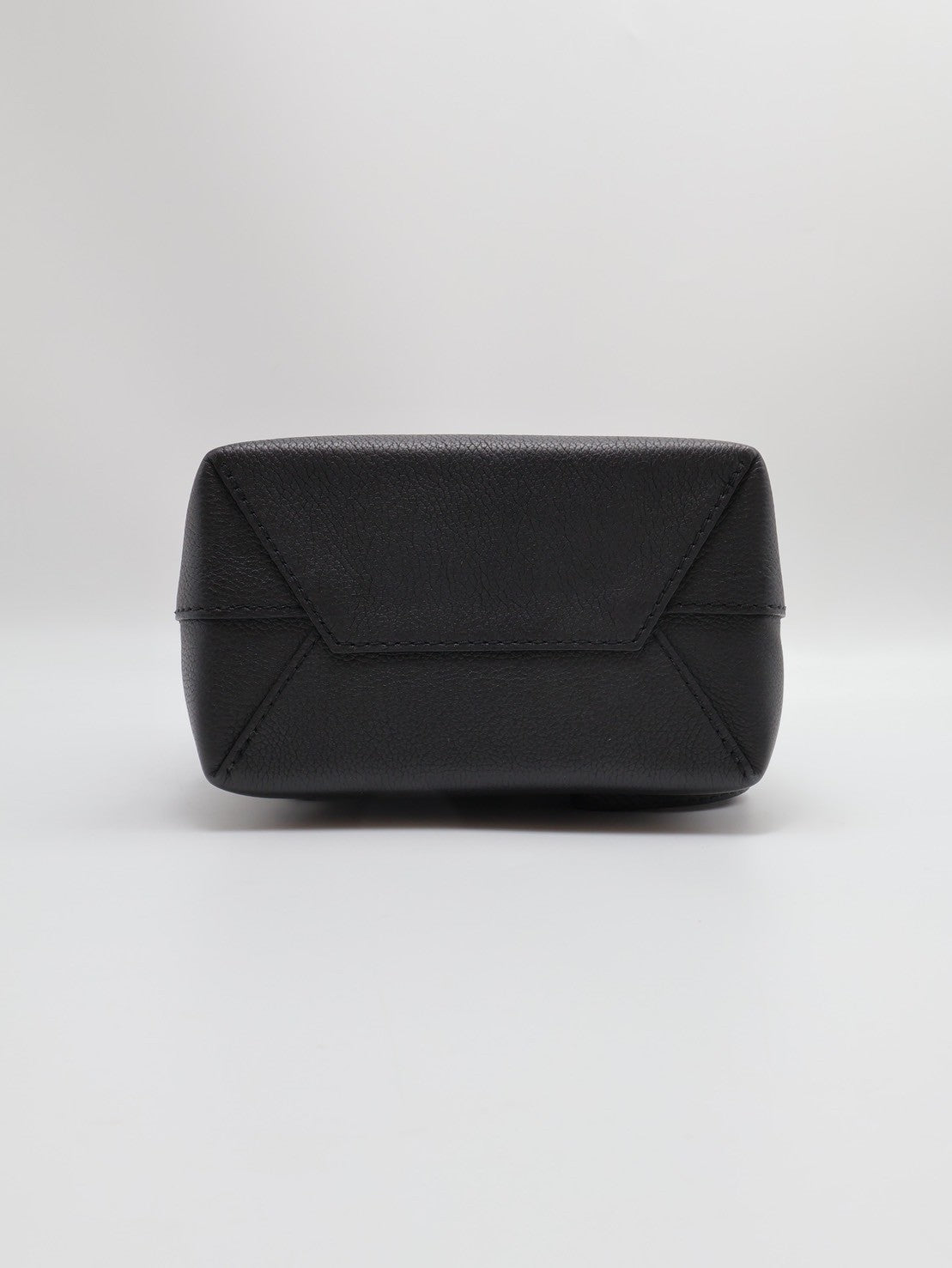 LOUIS VUITTON Lock me迷你後背包 - 黑金
