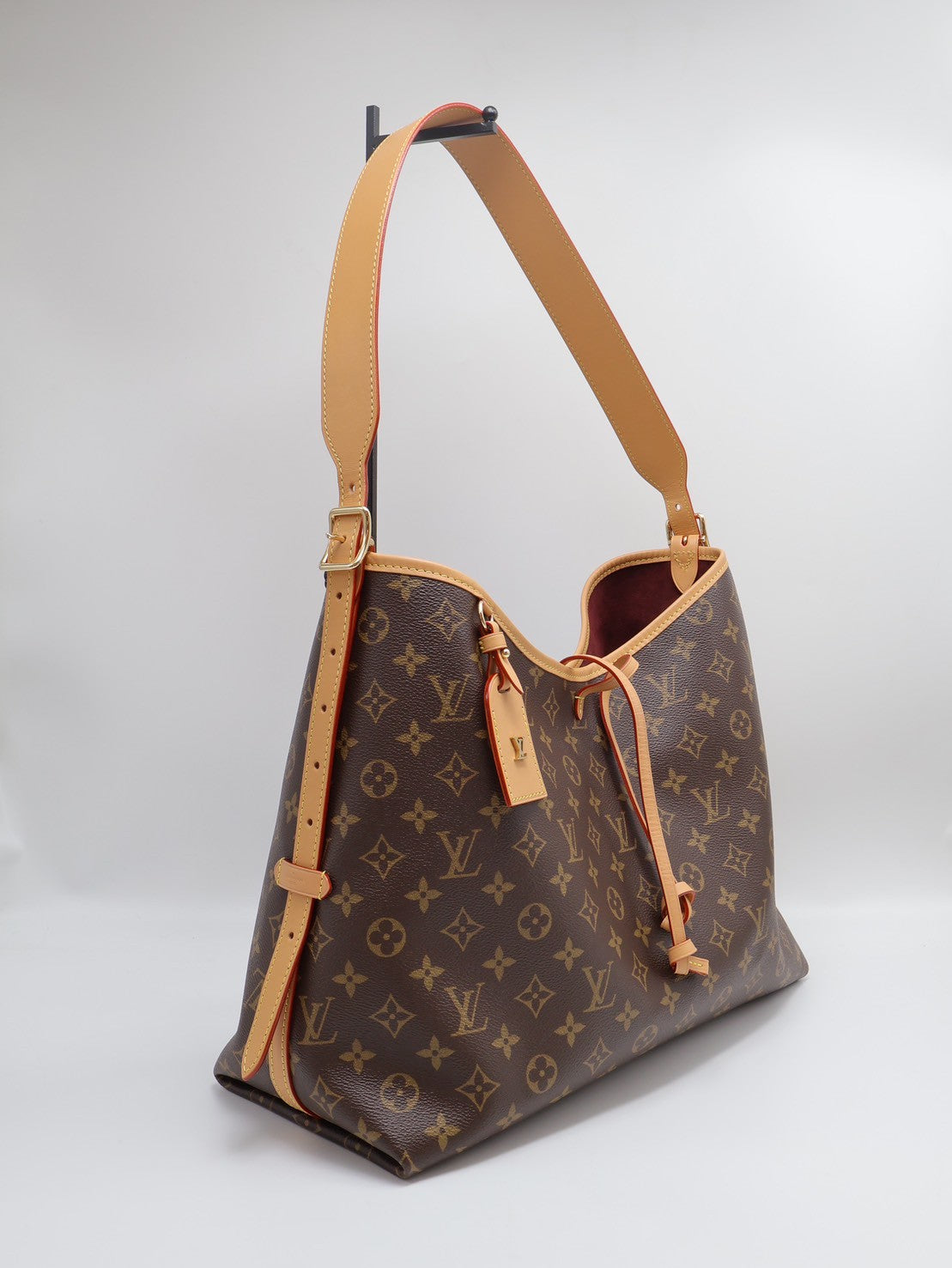 LOUIS VUITTON CarryAll MM
