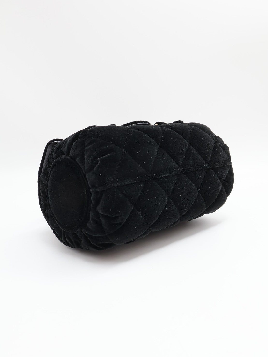 CHANEL 絲絨圓筒手提包 - 黑金