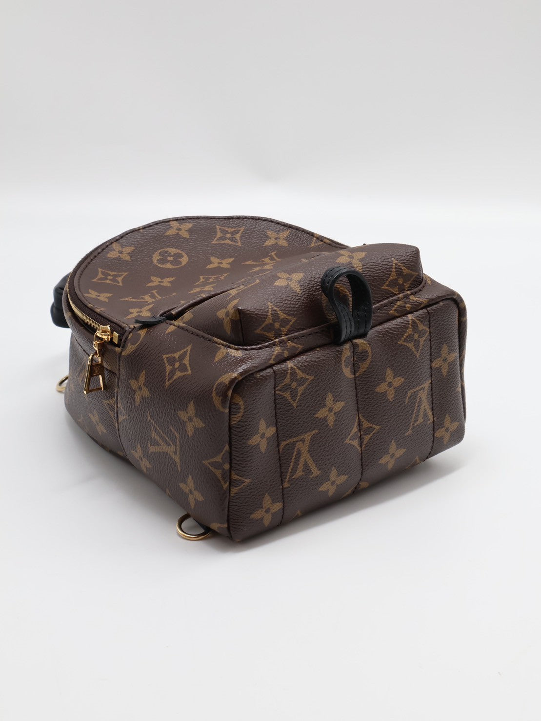 LOUIS VUITTON 經典老花迷你後背包