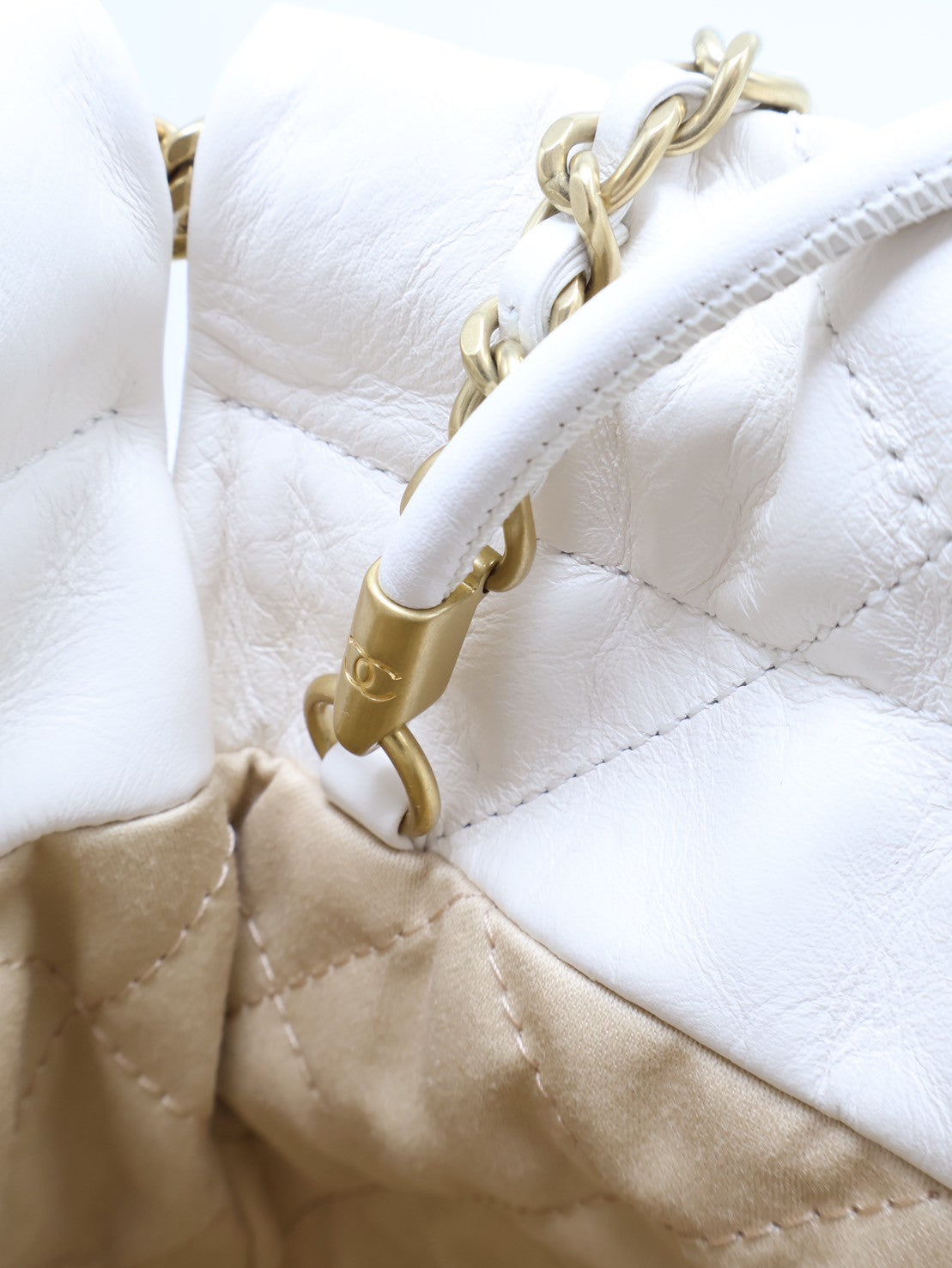 CHANEL 22 Mini bag - 黑字白金
