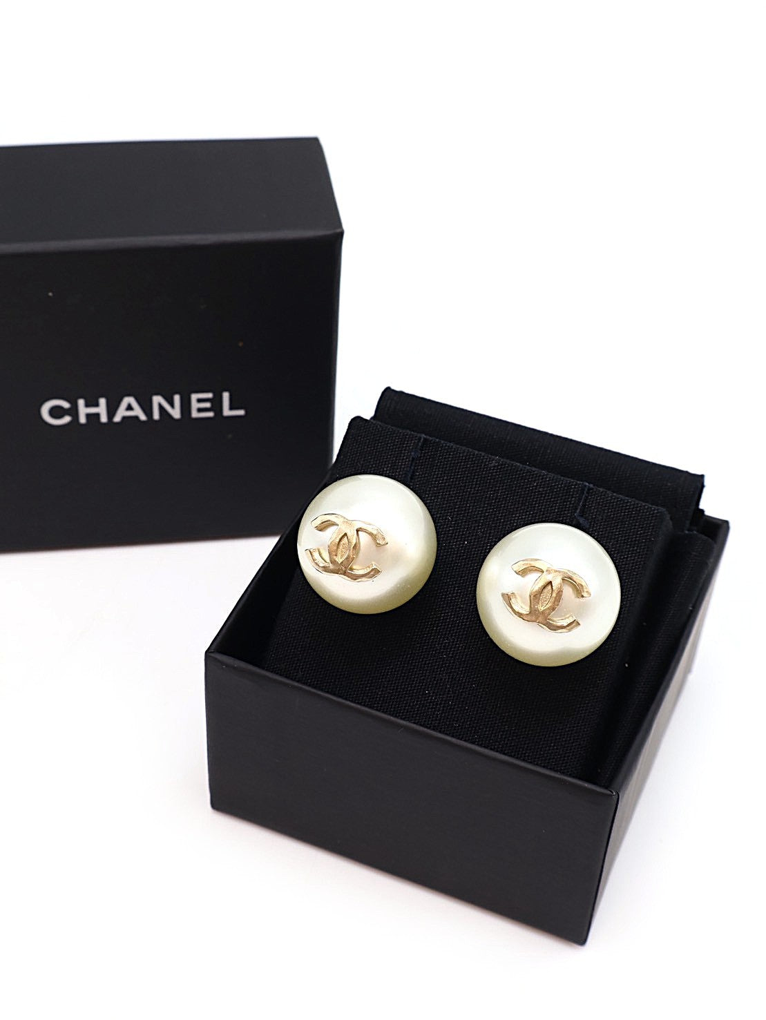 CHANEL 大珍珠雙C耳環