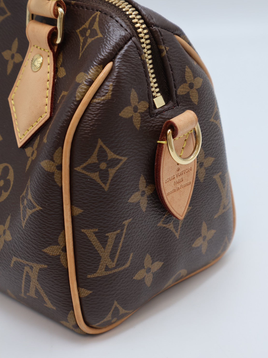LOUIS VUITTON Speedy 20