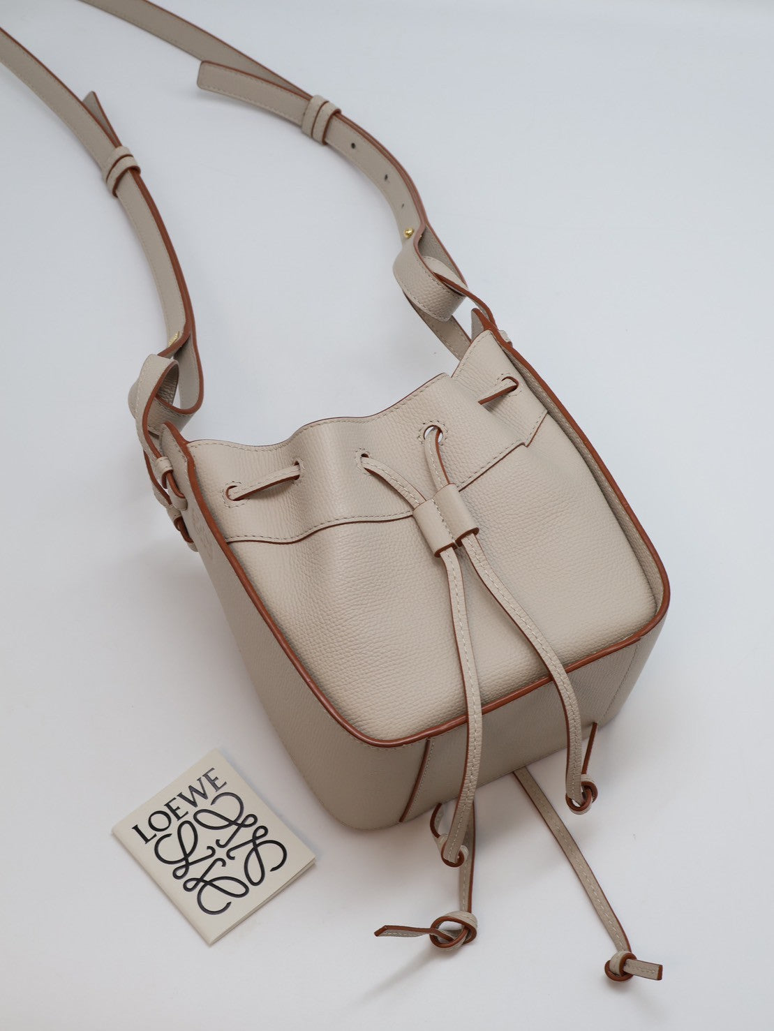 LOEWE Hammock 吊床包 - mini米