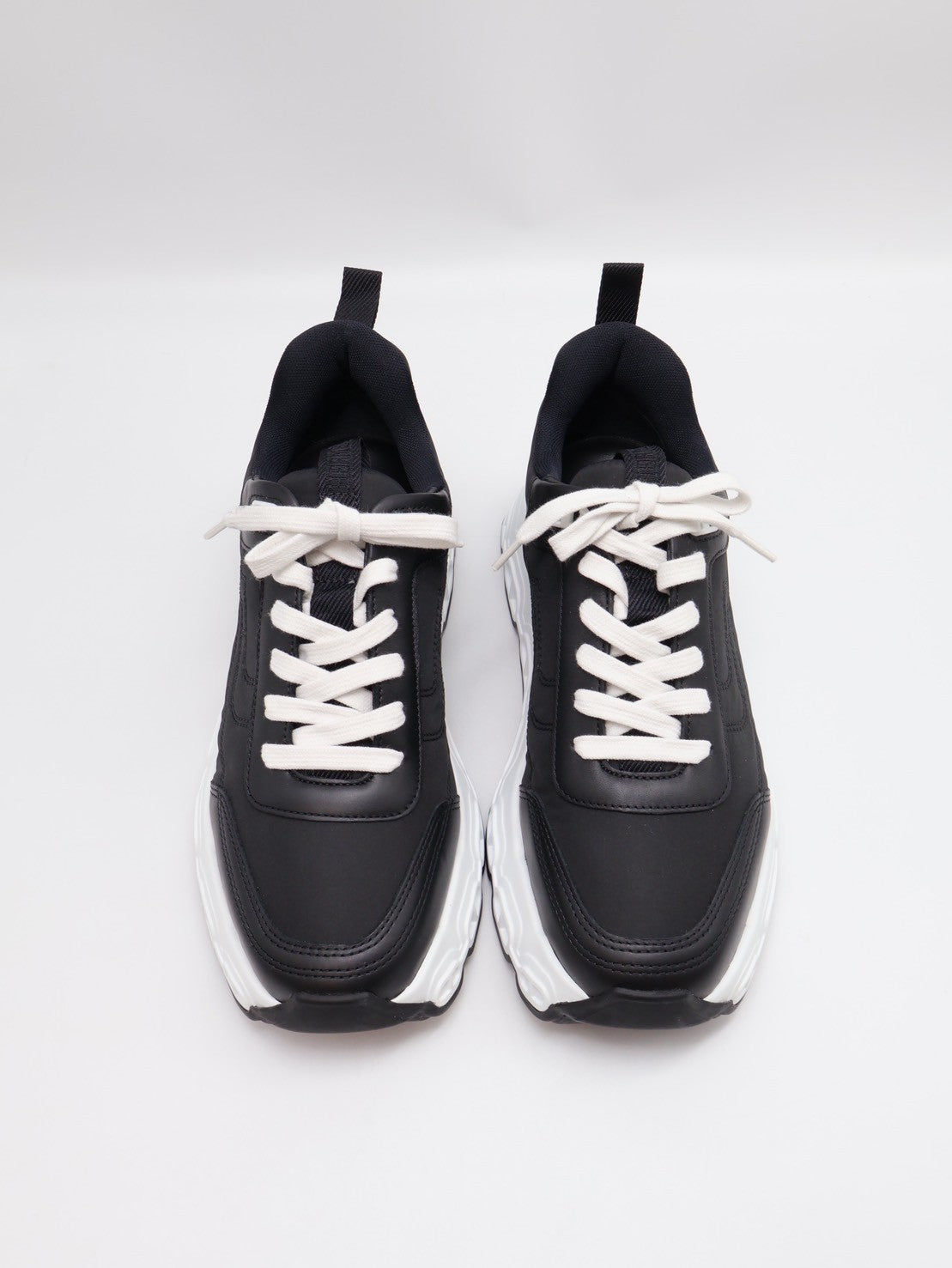 HERMES Impulse 豬鼻子休閒鞋 - 黑 38.5