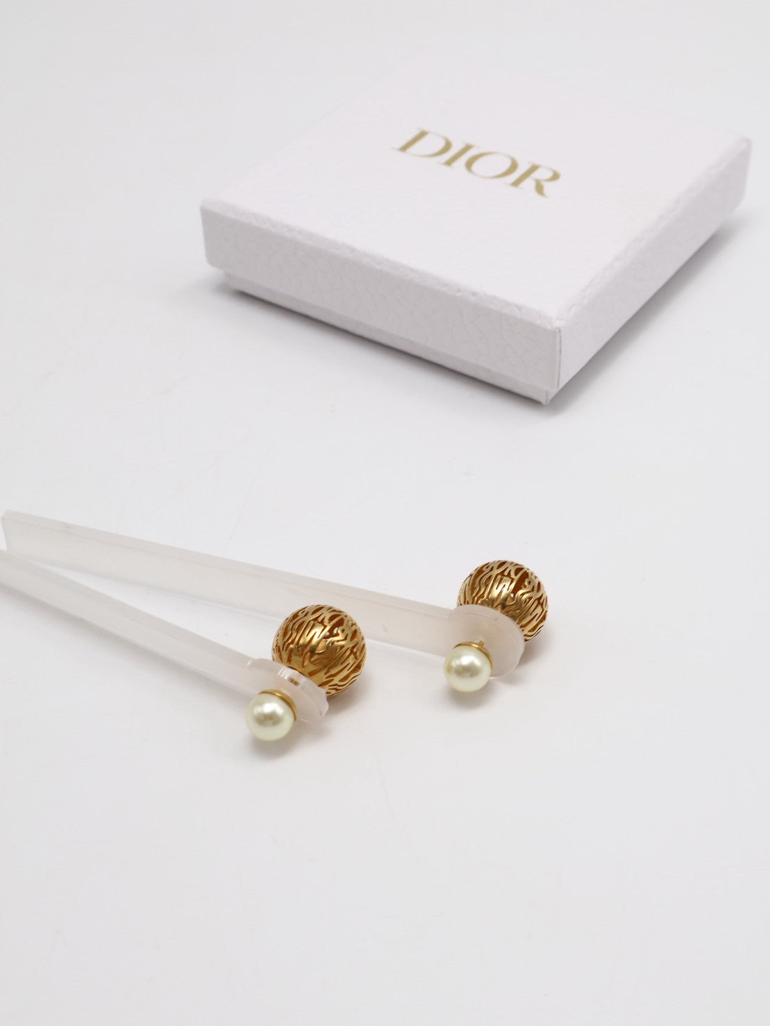 DIOR Miss Dior Allover珍珠金屬耳環