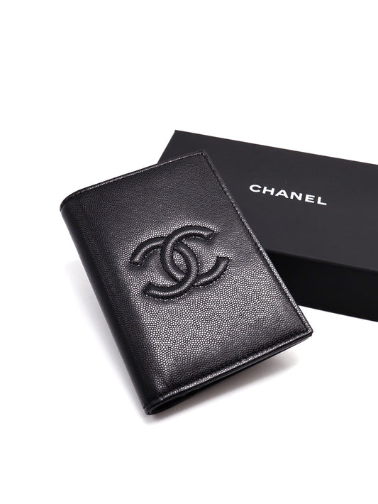 CHANEL 25A雙C護照夾中型錢包