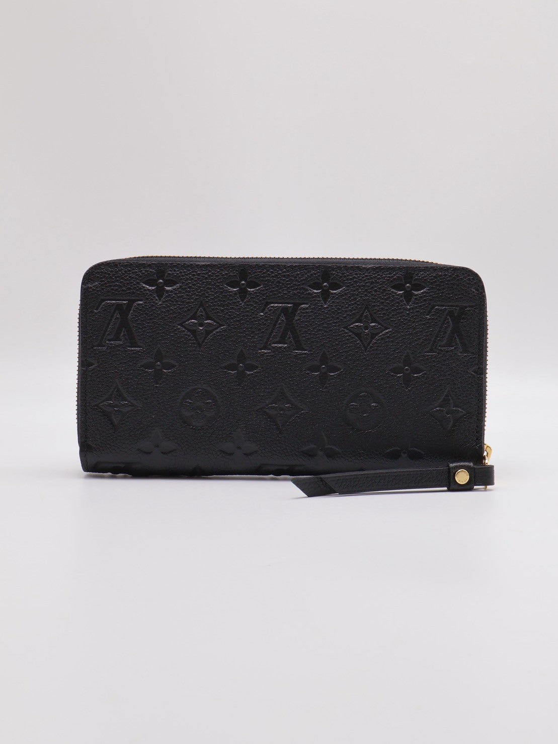 LOUIS VUITTON 壓紋牛皮拉鍊長夾 - 黑