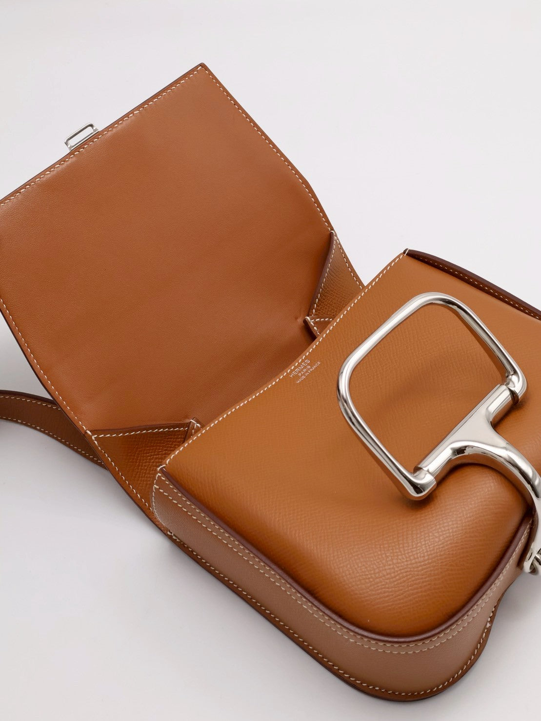 HERMES Della mini - 金棕銀 Z