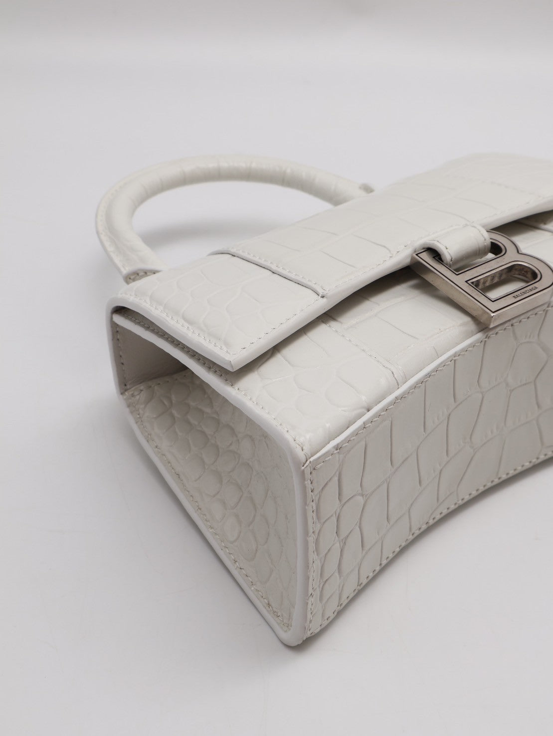 Balenciaga 閃亮小牛皮鱷魚壓紋沙漏包 - XS白銀
